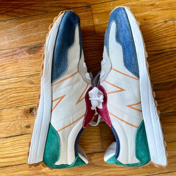 New Balance 327 Sneakers in Multicolor/Colorblock - Picture 2 of 6